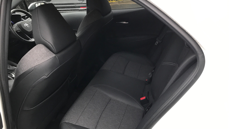 Toyota Corolla 1.8 VVT-i Hybrid Design 5dr CVT Hybrid Hatchback